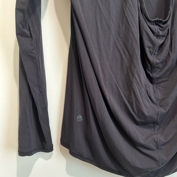Lululemon long sleeve top - Picture 3 of 3